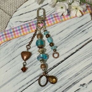 👜 🗝️ Chic Beaded Purse Charm